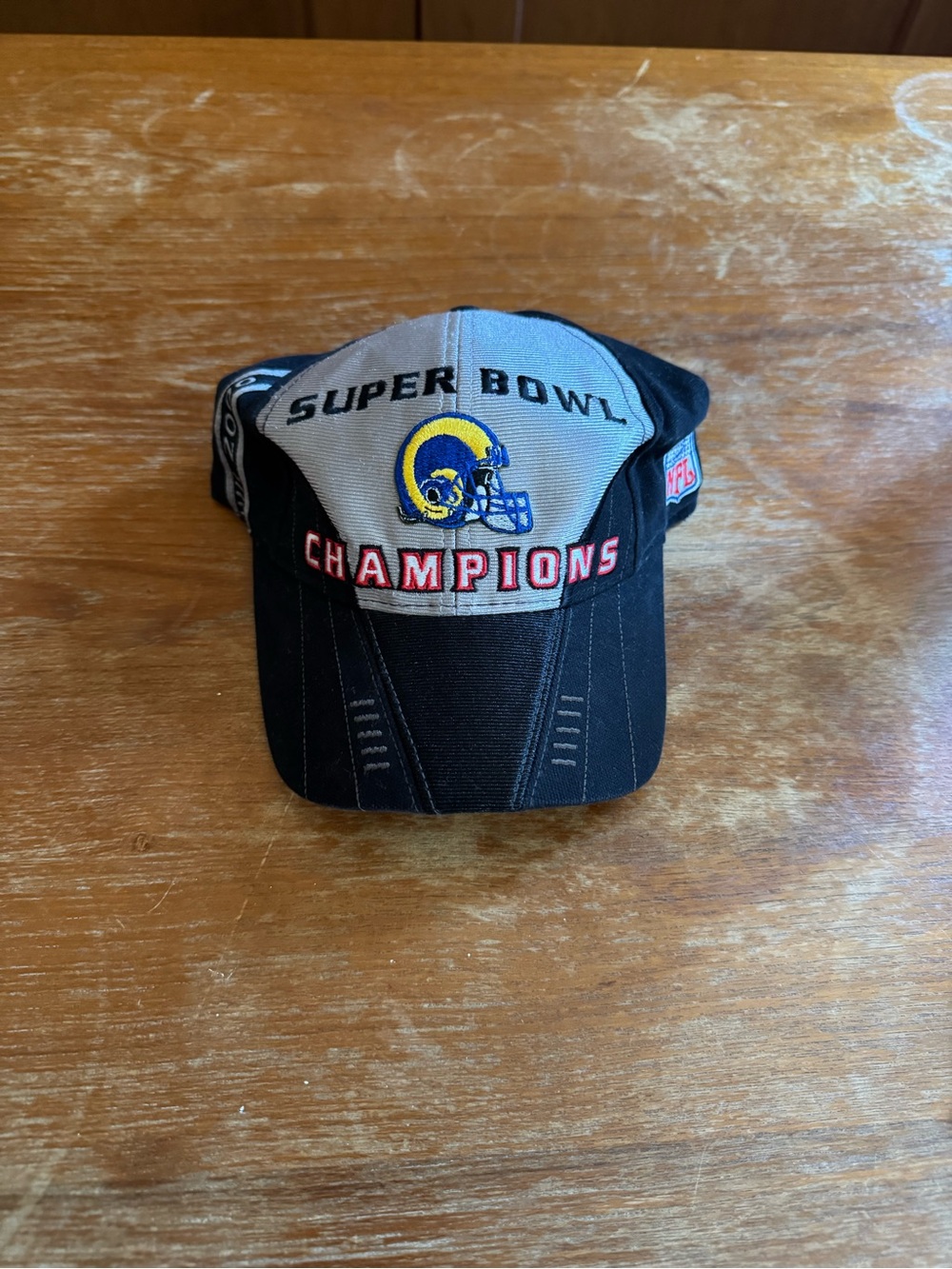 Vintage 2000 Puma St. Louis Rams Super Bowl XXXIV Champions Hat NFL Strapback